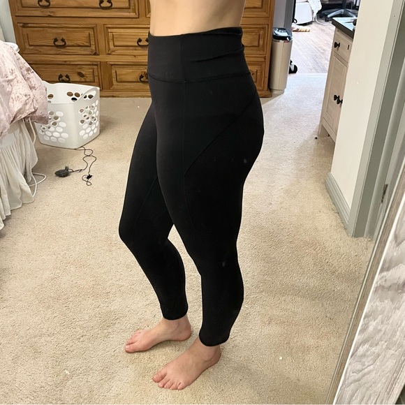 Lululemon high waisted black leggings - Picture 1 of 5